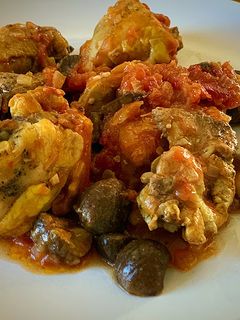 Una foto de Pollo con castañas