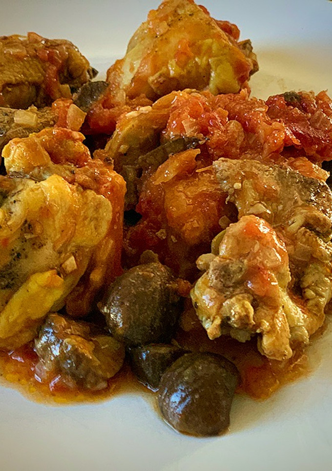 Una foto de Pollo con castañas