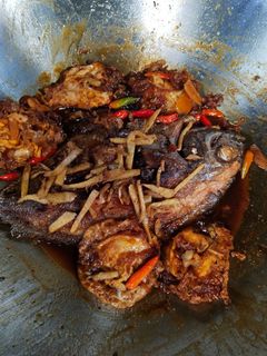 Foto resep Ikan Bawal Kecap Jahe