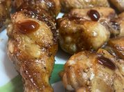 Una foto de pollo con salsa de ostras