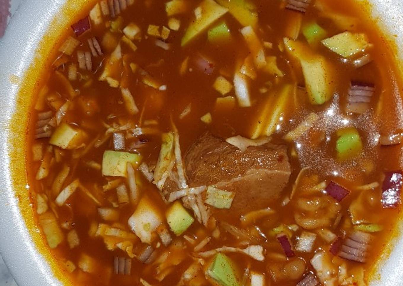 Pozole de puerco Rojo