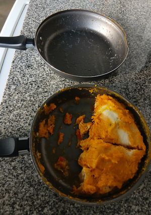 Una foto de Pastel de Pollo y Calabaza en Sartén Doble