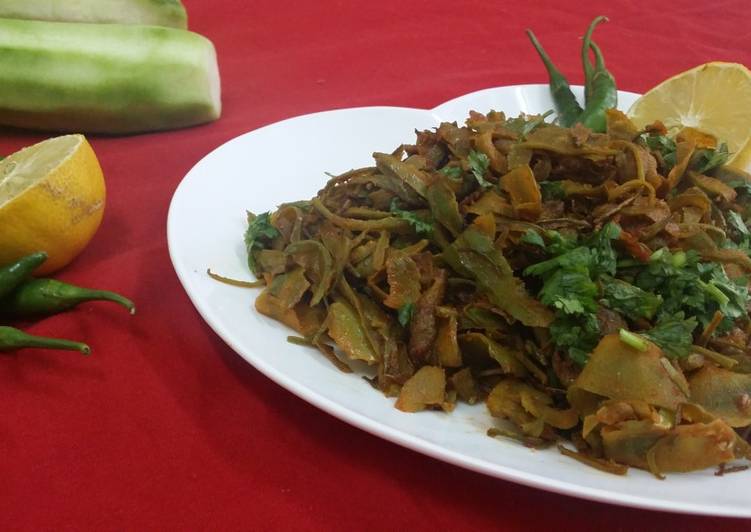 Ridge Gourd Peel Fry