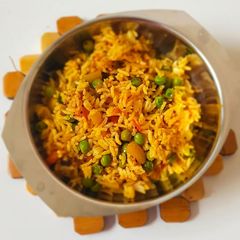 A picture of Masala Peas Rice.