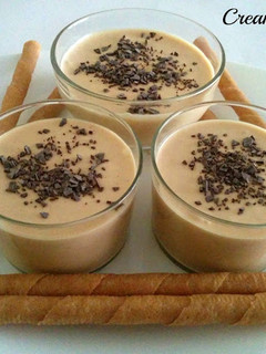 Una foto de Mousse de turrón de Jijona