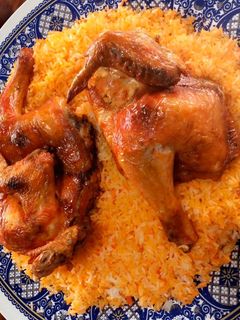 صورة لوصفة دجاج مشوي مع رز مندي