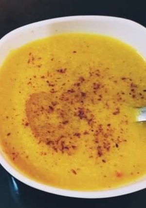 मूंग की पीली दाल (moong ki pili dal recipe in Hindi) रेसिपी मुख्य फोटो