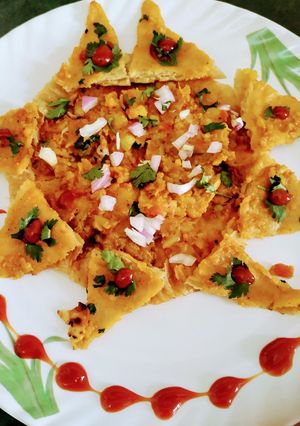 A picture of Pav Bhaji Sunflower Paratha.