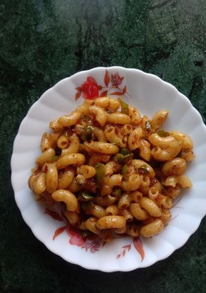 A picture of Masala macaroni (pasta).