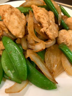 土雞胸肉炒甜豆 的食譜成品照片