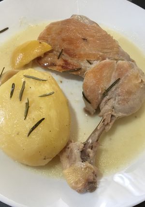 Una foto de Pollo a la olla (a presión)