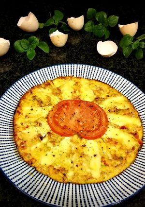 Foto principal de Tortilla de huevo queso Gouda y tomate