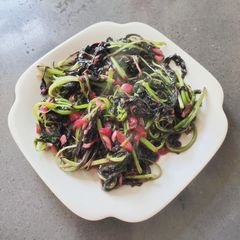 A picture of Red Veggies.
