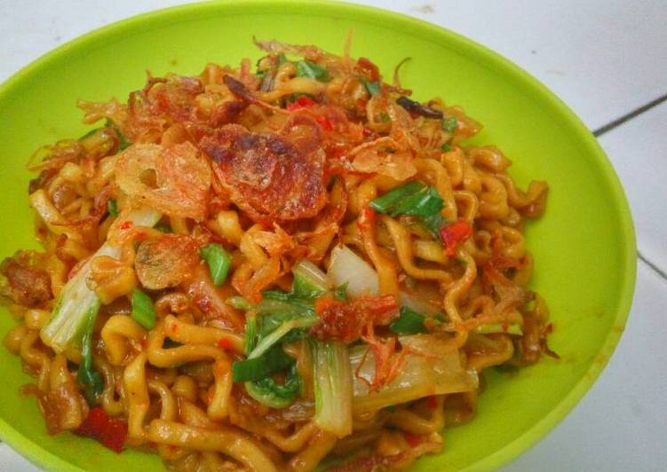 Resep mi goreng sosis pedas manis, Bisa Manjain Lidah