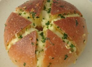 Foto resep Sourdough Korean Cream Cheese Garlic Bun
