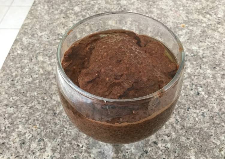 How to Prepare Appetizing Chia Chocolate Pudding
