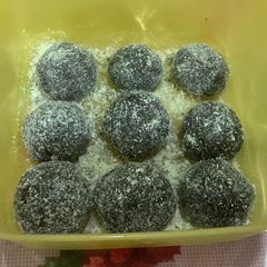 A picture of Oreo snowball.