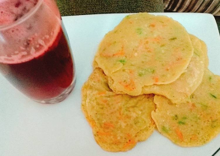 Pancake Veggies with Beetroot and honey drink