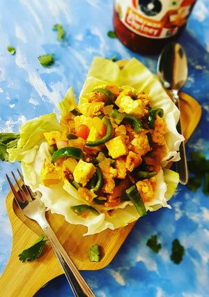 A picture of Stir Fry Spicy Schezwan paneer.