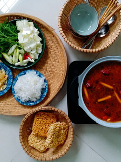 Hình của món Lẩu gà tứ xuyên.