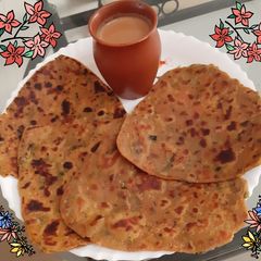 A picture of Spring Onion Paratha From Leftover Rajasthani Dal.