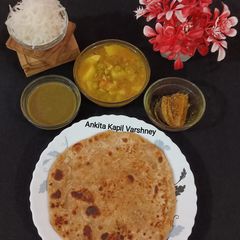 A picture of Radish Paratha.