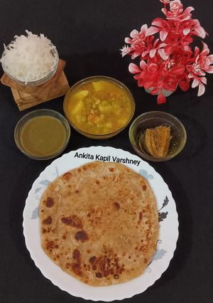 A picture of Radish Paratha.