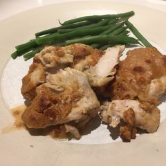 A picture of Tasty peanut butter chicken.