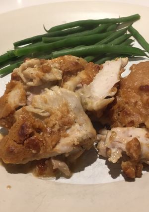 A picture of Tasty peanut butter chicken.