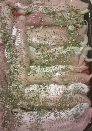 Una foto de Pescado al horno con Verduras