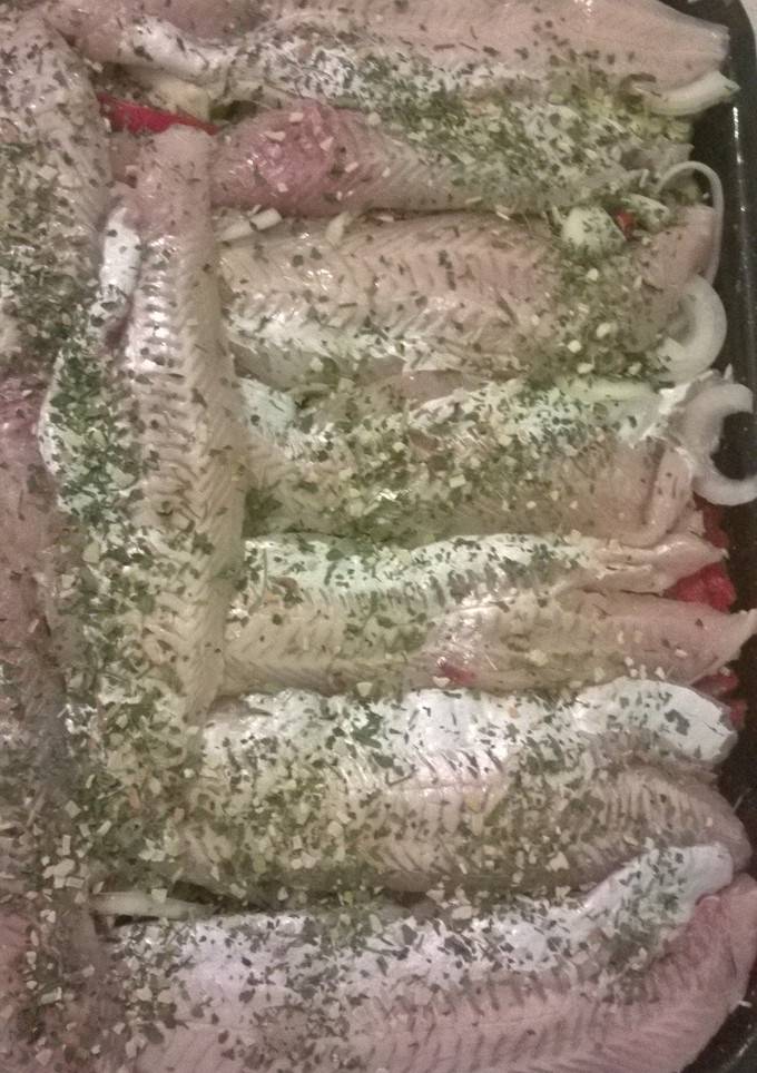 Una foto de Pescado al horno con Verduras