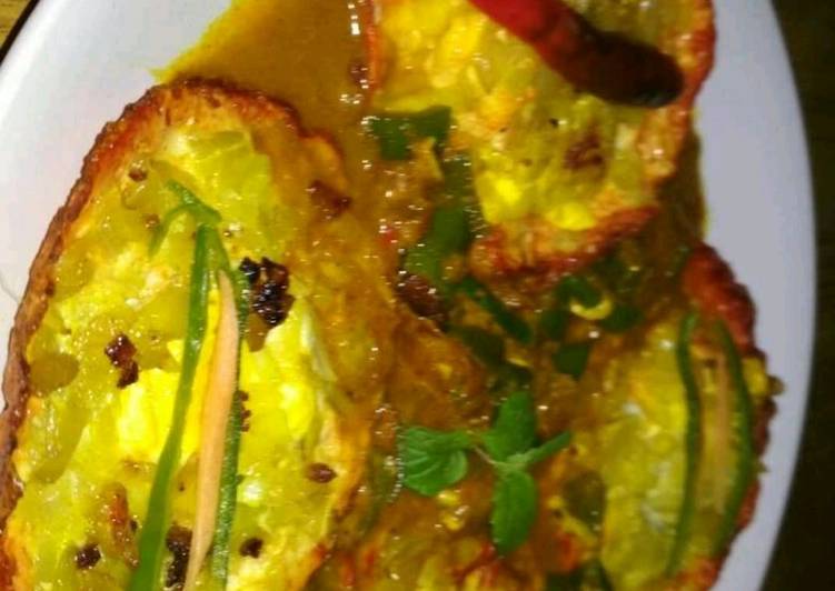 Easy Way to Make Favorite Omlette curry