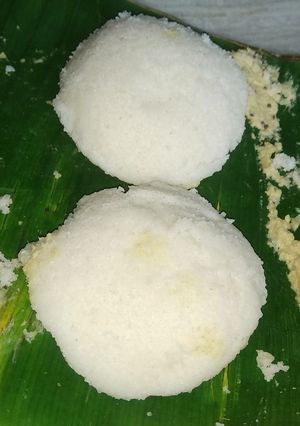 इडली (idli recipe in Hindi) रेसिपी मुख्य फोटो