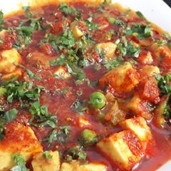 Achari Paneer Muter A picture of Achari Paneer Muter.