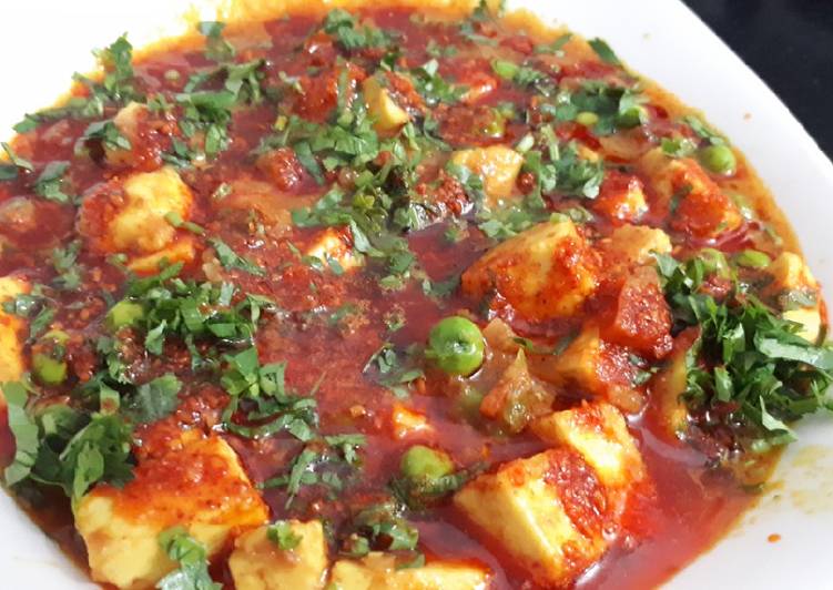 Achari Paneer Muter
