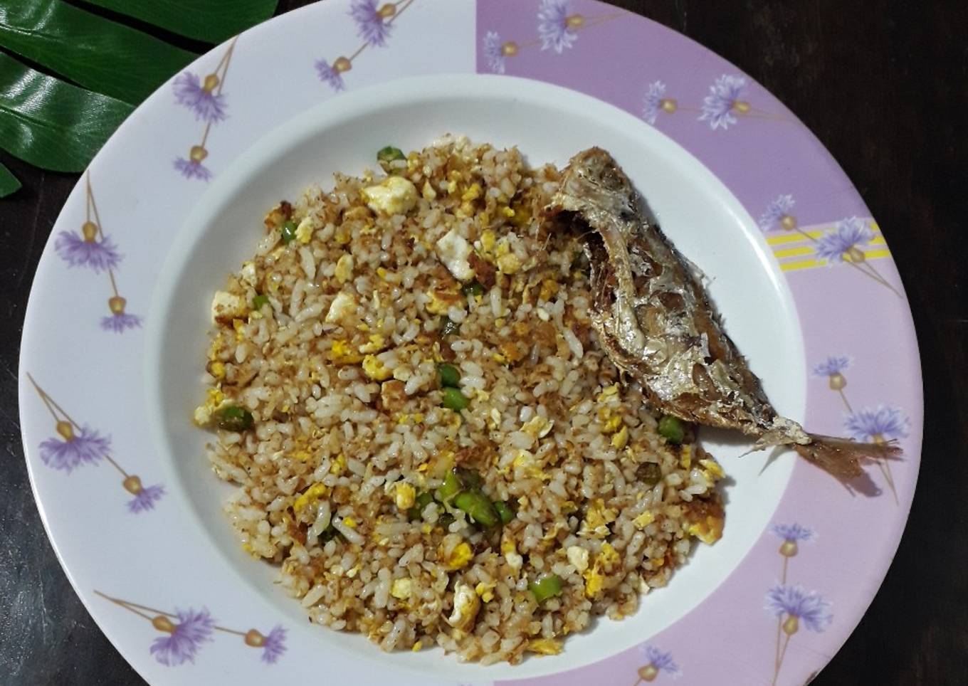 Nasi goreng serundreng pedas manis