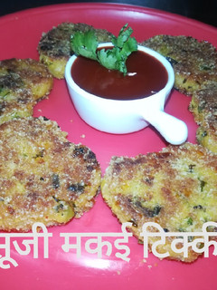 सूजी मक्का टिक्की (Suji Makka tikki recipe in Hindi) रेसिपी मुख्य फोटो