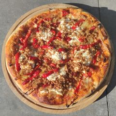 A picture of Pizza.