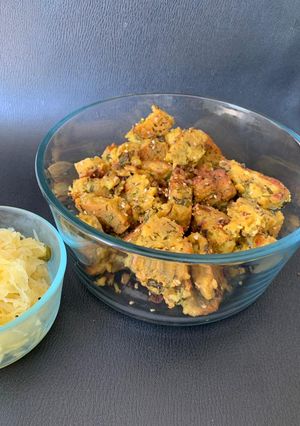 દૂધીના મુઠીયા (Dudhi Muthia Recipe In Gujarati) રેસીપી મુખ્ય ફોટો
