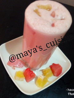 A picture of Watermelon orange shake.