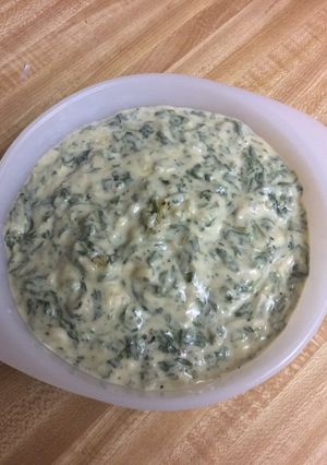 A picture of Creamy cheese spinach/palak dish.