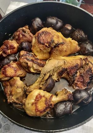 Una foto de Nuestra versión del "pollo jamaicano", con patatas "Vitolette"