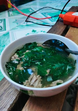 Hình của món Canh rau ngót nấu thịt bò.
