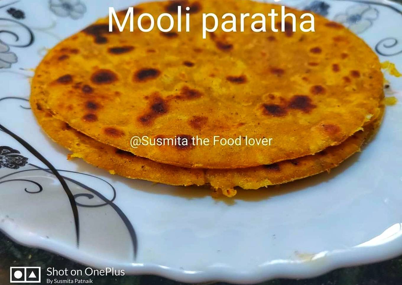 Achari Mooli paratha