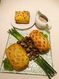 แซลมอนเวลลิงตัน (Salmon Wellington or Salmon En Croute)