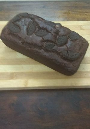 A picture of Oreo Chocolate loaf cake.