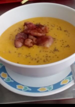 Una foto de Crema de Ahuyama🍄