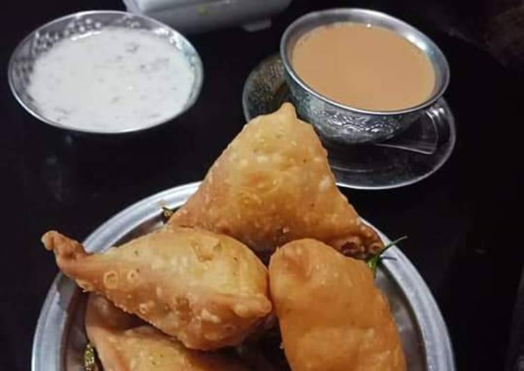 Aloo k samosa