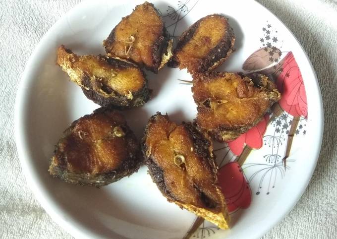 Ilish bhaja