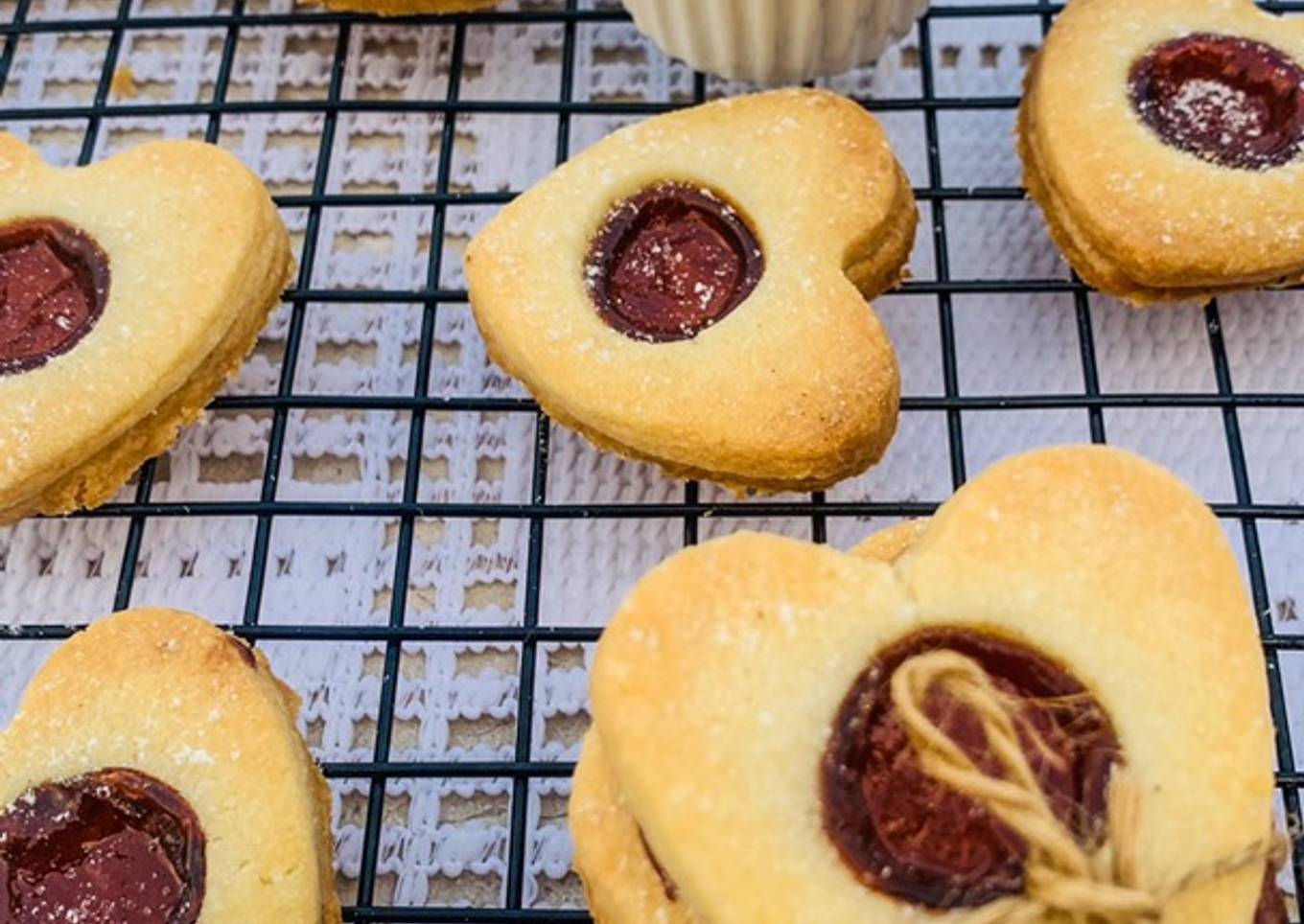 Eggless Jam heart â¤ï¸ Biscuits (Bakery style)